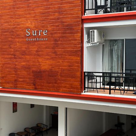 Sure Guesthouse شاطئ كامالا المظهر الخارجي الصورة