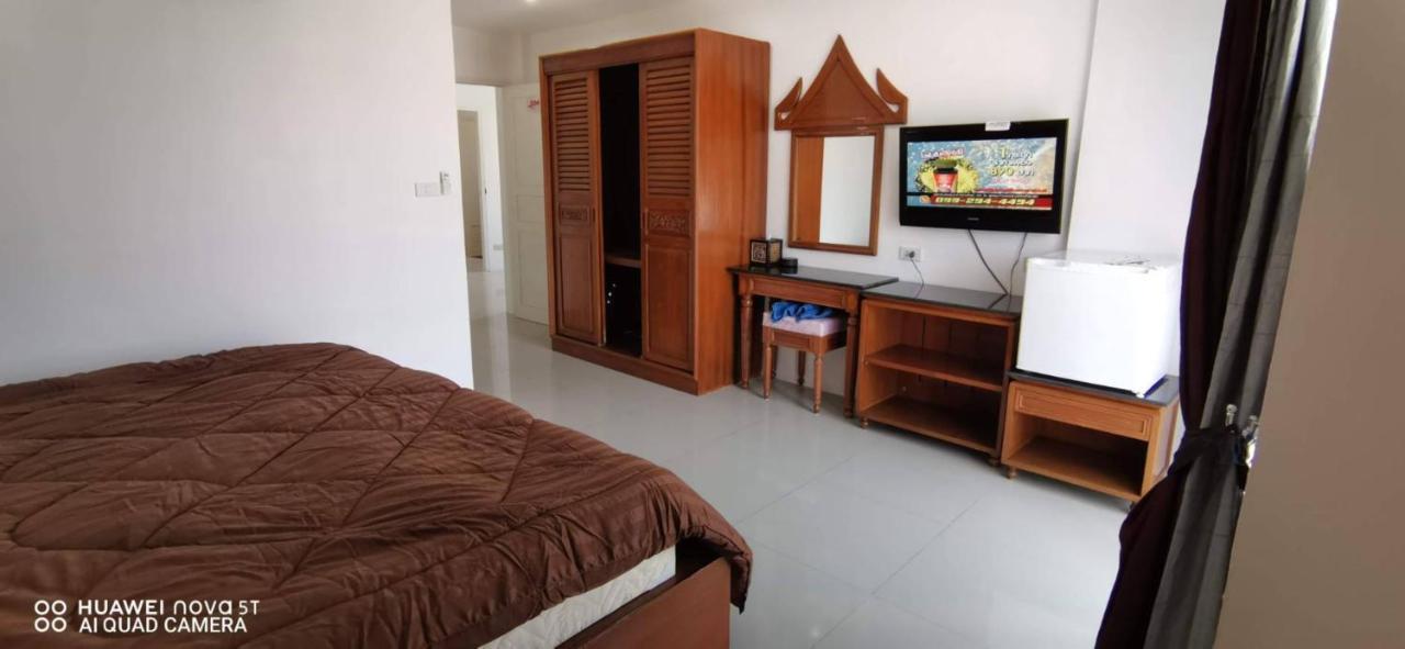 Sure Guesthouse شاطئ كامالا المظهر الخارجي الصورة