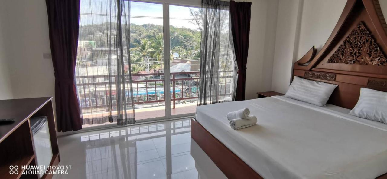 Sure Guesthouse شاطئ كامالا المظهر الخارجي الصورة