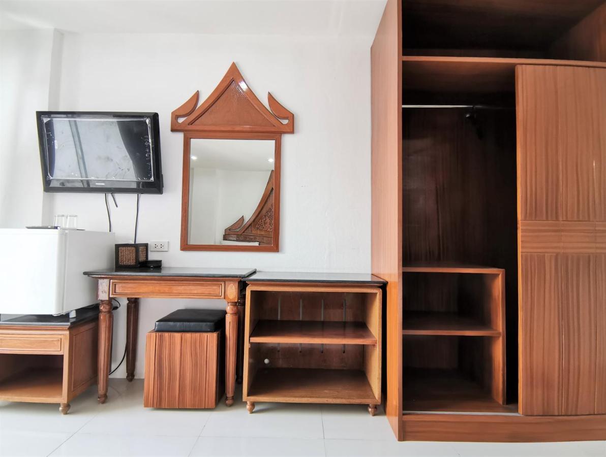 Sure Guesthouse شاطئ كامالا المظهر الخارجي الصورة